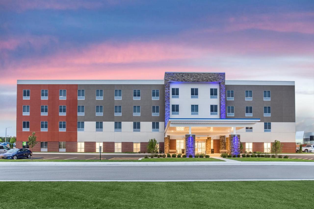 Holiday Inn Express & Suites - Ottawa By Ihg Екстер'єр фото