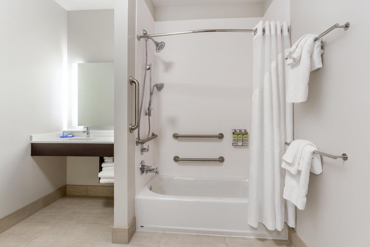 Holiday Inn Express & Suites - Ottawa By Ihg Екстер'єр фото